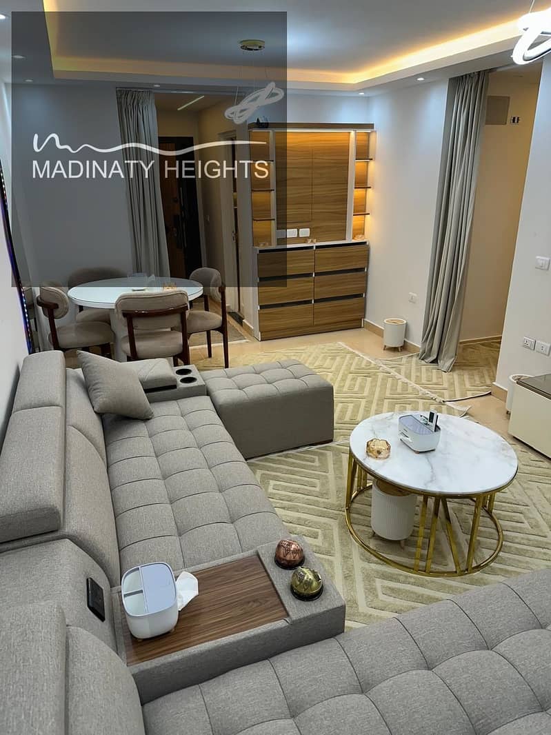 22 WhatsApp Image 2025-12-13 at 14.08. 33_5fb30ba8. jpg