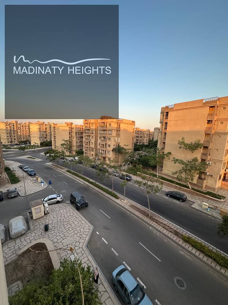 35 WhatsApp Image 2025-12-13 at 14.08. 38_521325f5. jpg