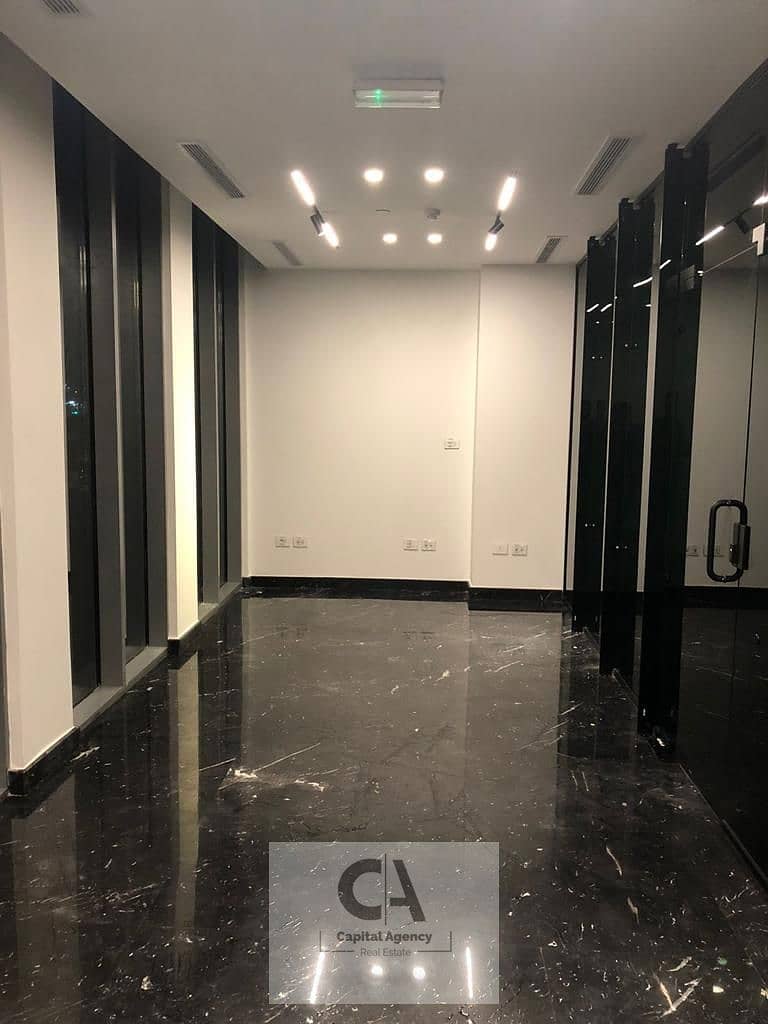 6 de34685f-38b2-46df-a92d-74117b8d3cc6. jpg