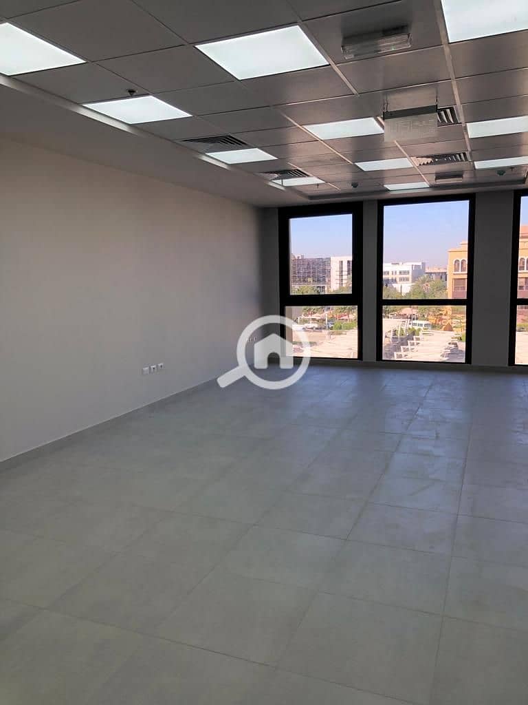 4 WhatsApp Image 2025-12-14 at 18.18. 59. jpeg