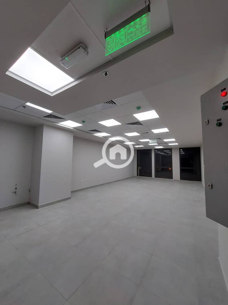 9 WhatsApp Image 2025-12-14 at 18.18. 57 (1). jpeg