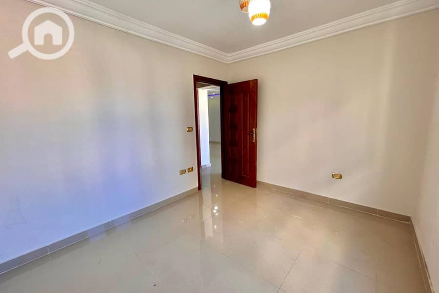 7 Untitled-1_0006_WhatsApp Image 2025-12-06 at 4.02. 49 PM (2). jpg