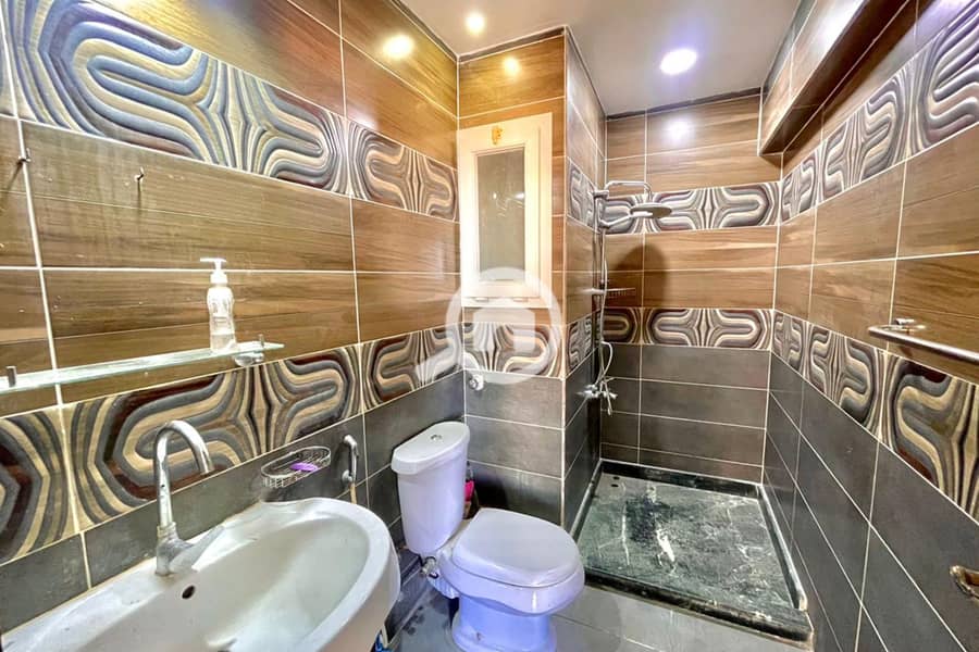 10 Untitled-1_0004_WhatsApp Image 2025-12-06 at 4.02. 50 PM (1). jpg