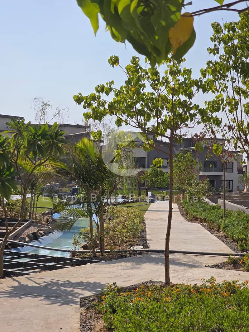 2 WhatsApp Image 2025-12-14 at 5.10. 14 PM. jpeg