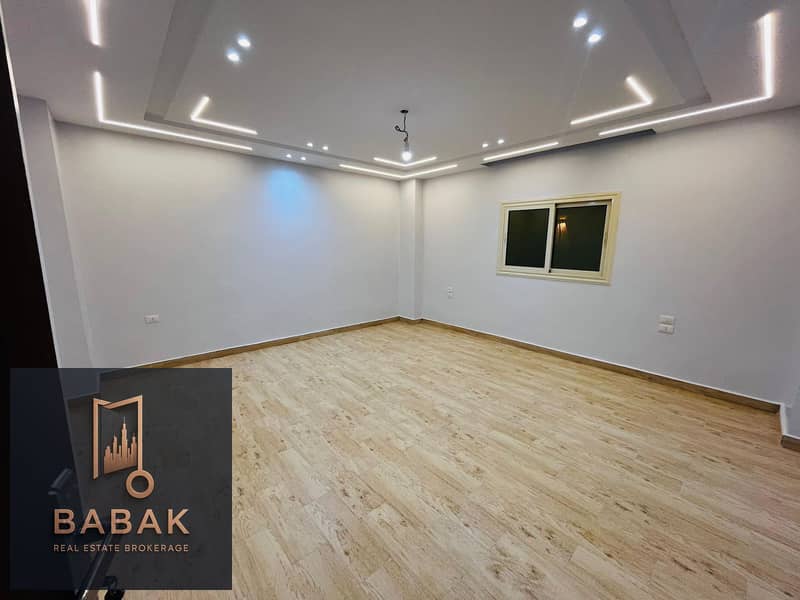 4 WhatsApp Image 2025-12-14 at 5.48. 35 PM (1). jpeg