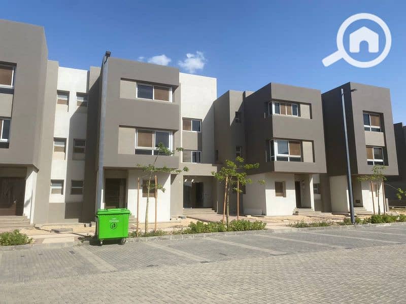 7 81f5adc2-b857-4b20-bc89-13462cc994d2. jfif. jpg