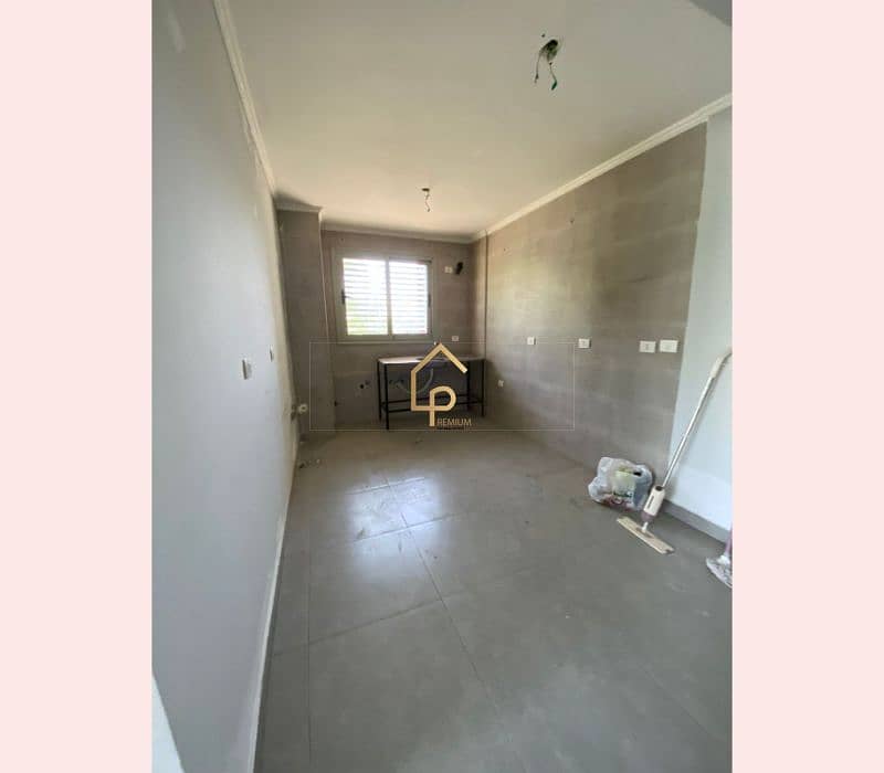 4 WhatsApp Image 2025-10-23 at 2.15. 33 PM (1). jpg