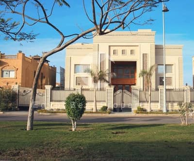 7 Bedroom Villa for Sale in Sheikh Zayed, Giza - WhatsApp Image 2025-10-12 at 21.56. 36_bf3cda85. jpg