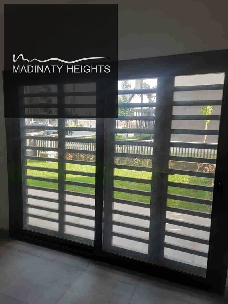 10 XOf37ifbpjJb9YhzgpW7i0iowObptZlP3aRpo16l. jpg