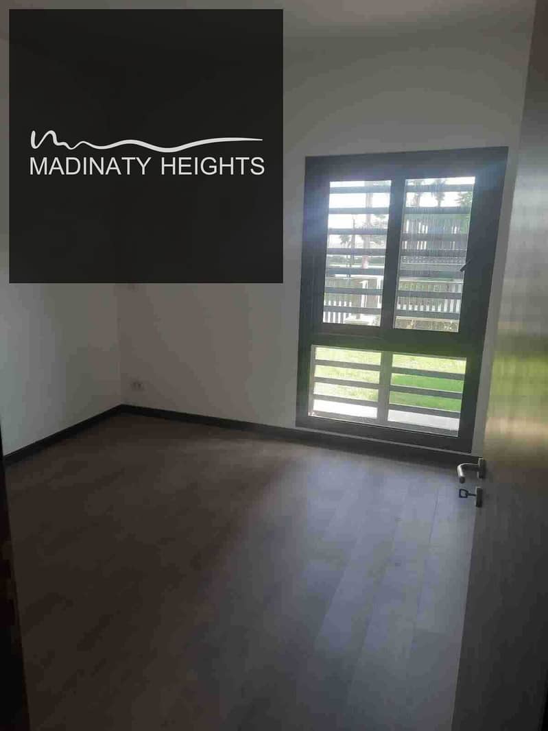 11 YeKa50HsbOF9m7w1zS0PTtUwPKfk8eKUYtIT3rT0. jpg