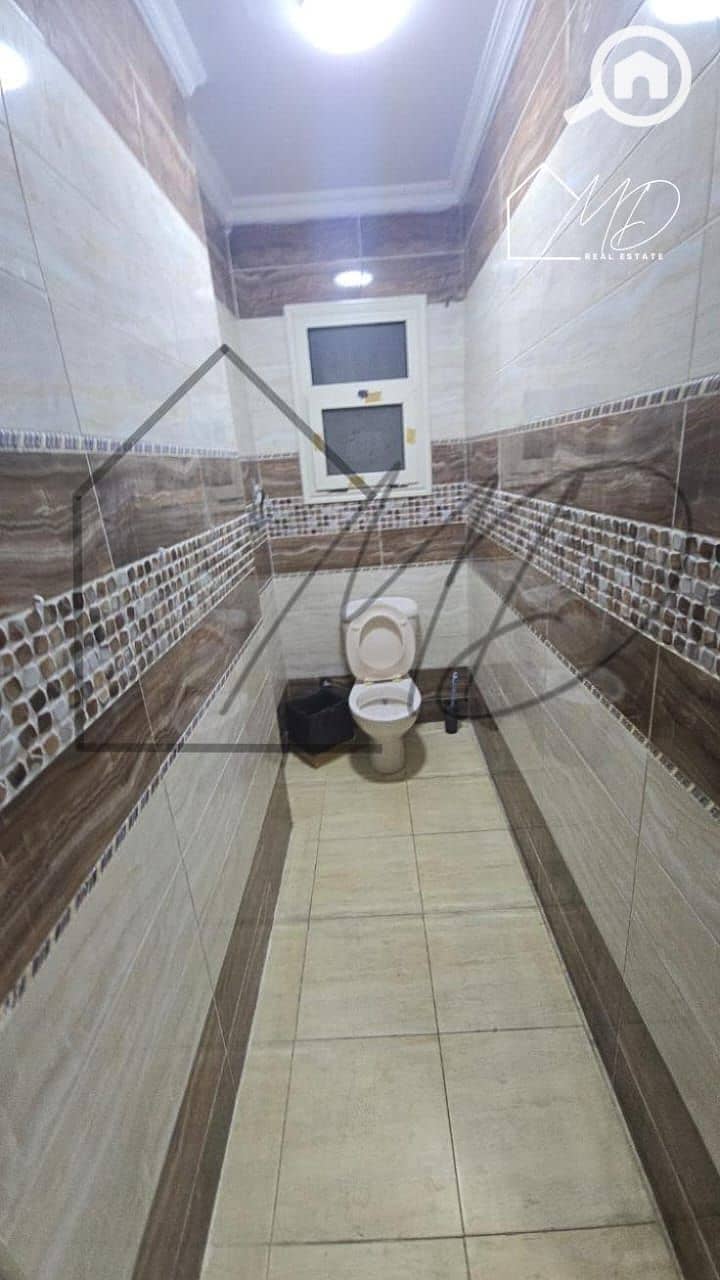 8 WhatsApp Image 2025-12-14 at 6.50. 30 PM (2). jpeg