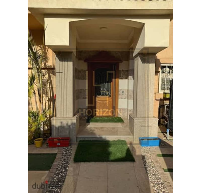 4 153698638-400x300. jpg