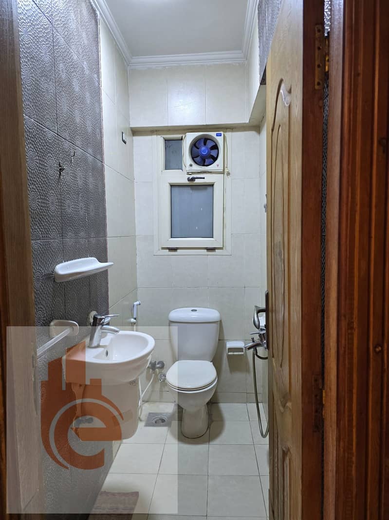 5 2c807852-ff3b-44f4-a42f-86cc97c45c32. jpg