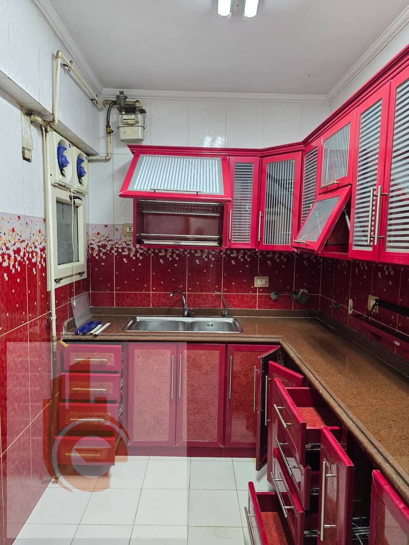 9 a21ba352-a1ae-4b70-ad82-ddf3ba9e11ba. jpg