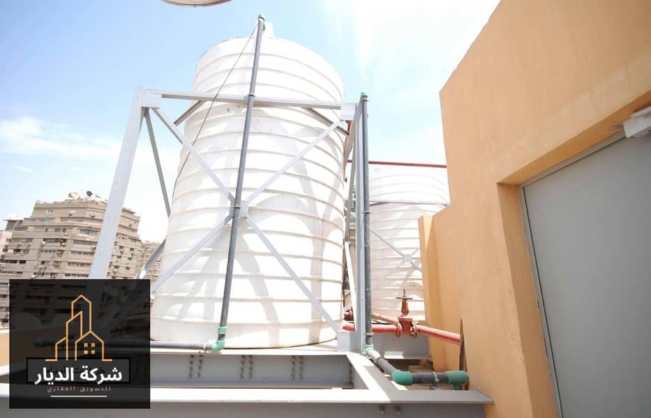 17 6eb17a3459a64d9281dfefdd6b25b531. jpg