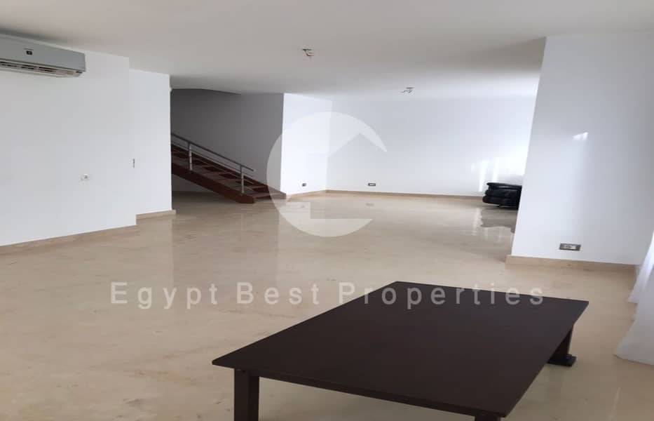 6 WhatsApp Image 2025-12-07 at 16.15. 09_4b5e1c78. jpg