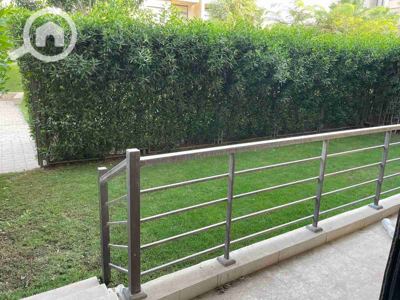 1000504255. jpg 1000504255. jpg