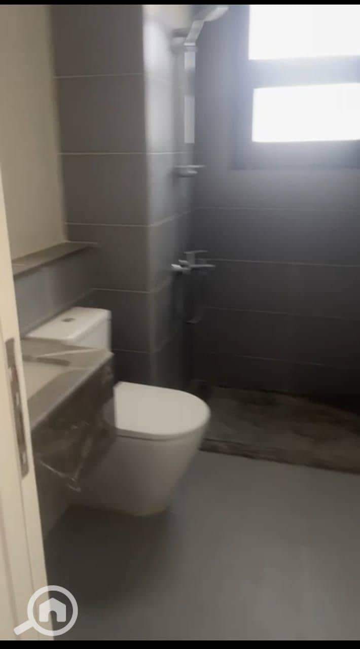 4 WhatsApp Image 2025-12-14 at 7.14. 12 PM (2). jpeg