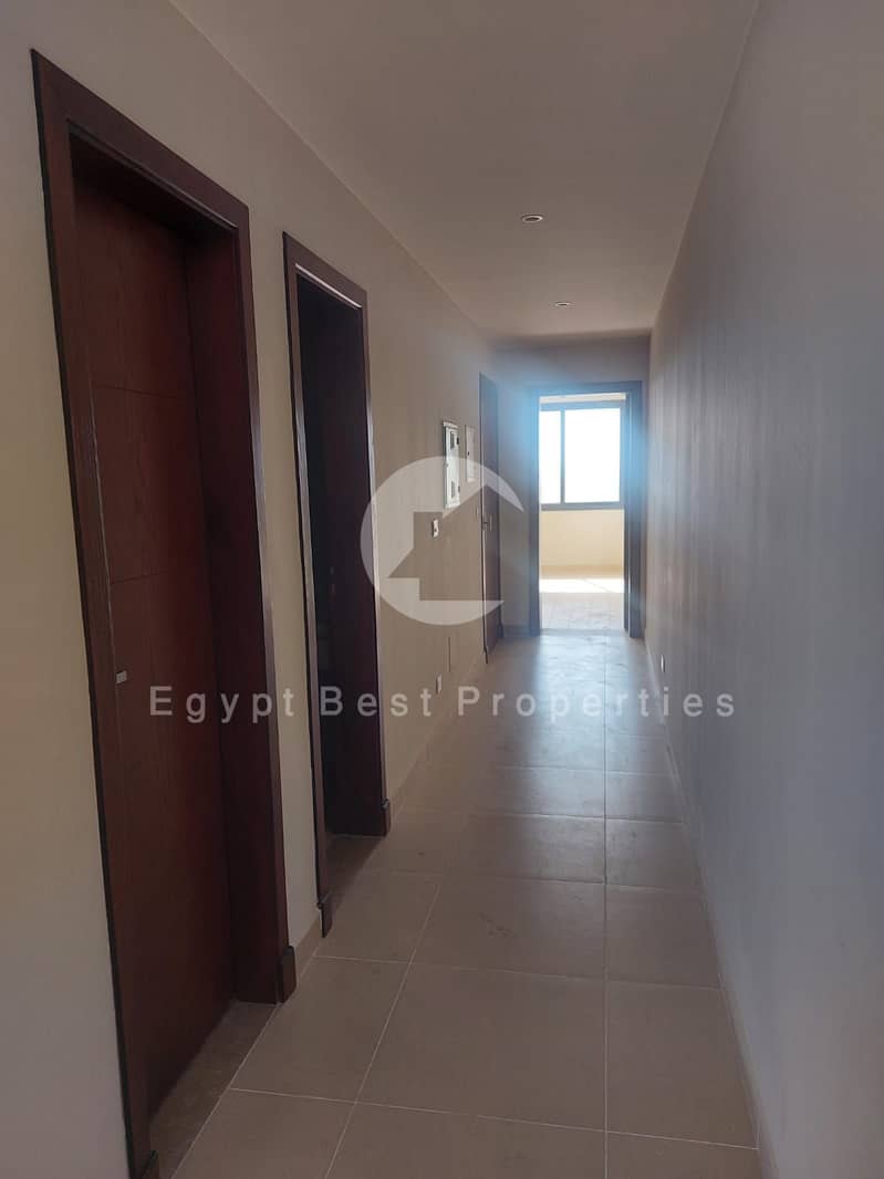 2 0c51a7ea-8d7e-4b18-9efb-2bc89522fec5. jpeg