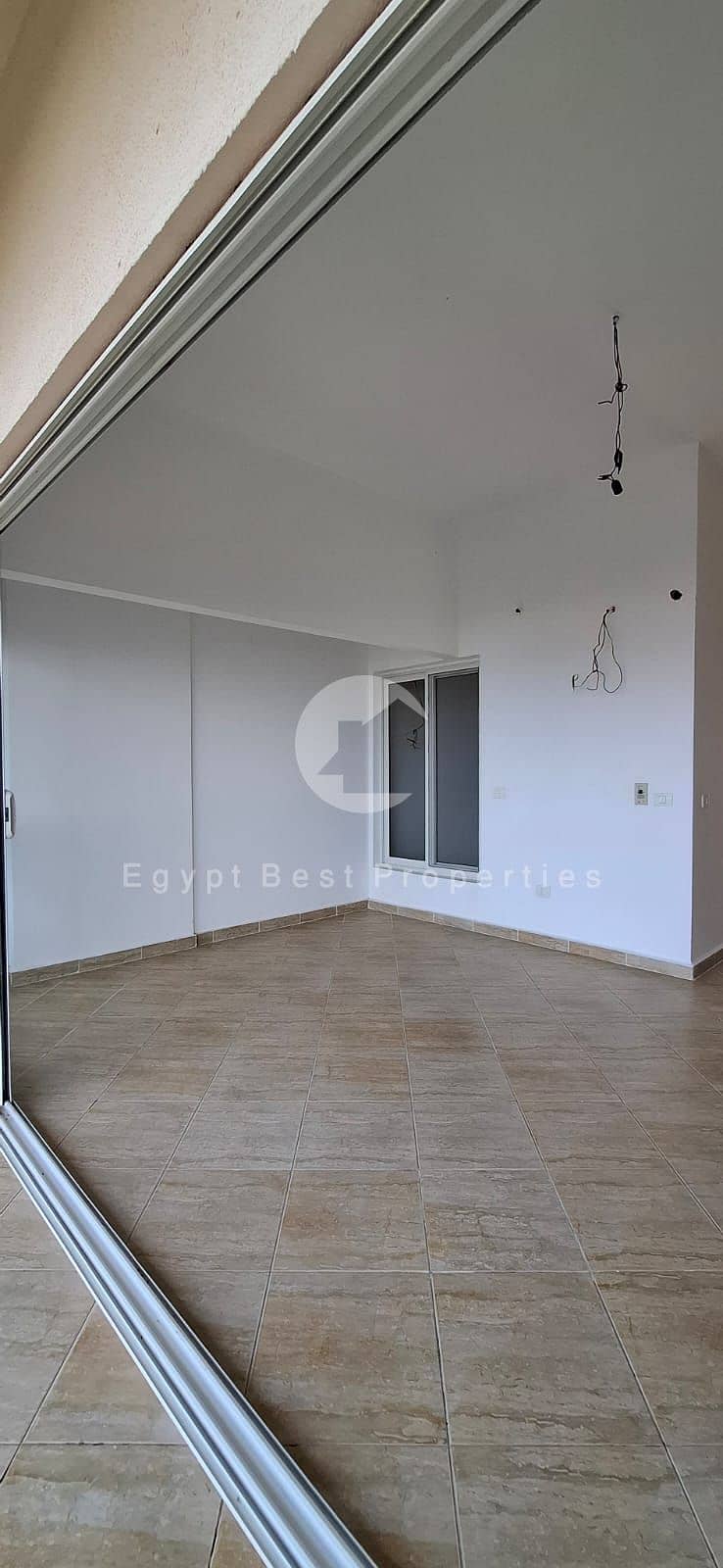 4 3714c78d-baf5-42db-827c-31a870d3585e. jpeg