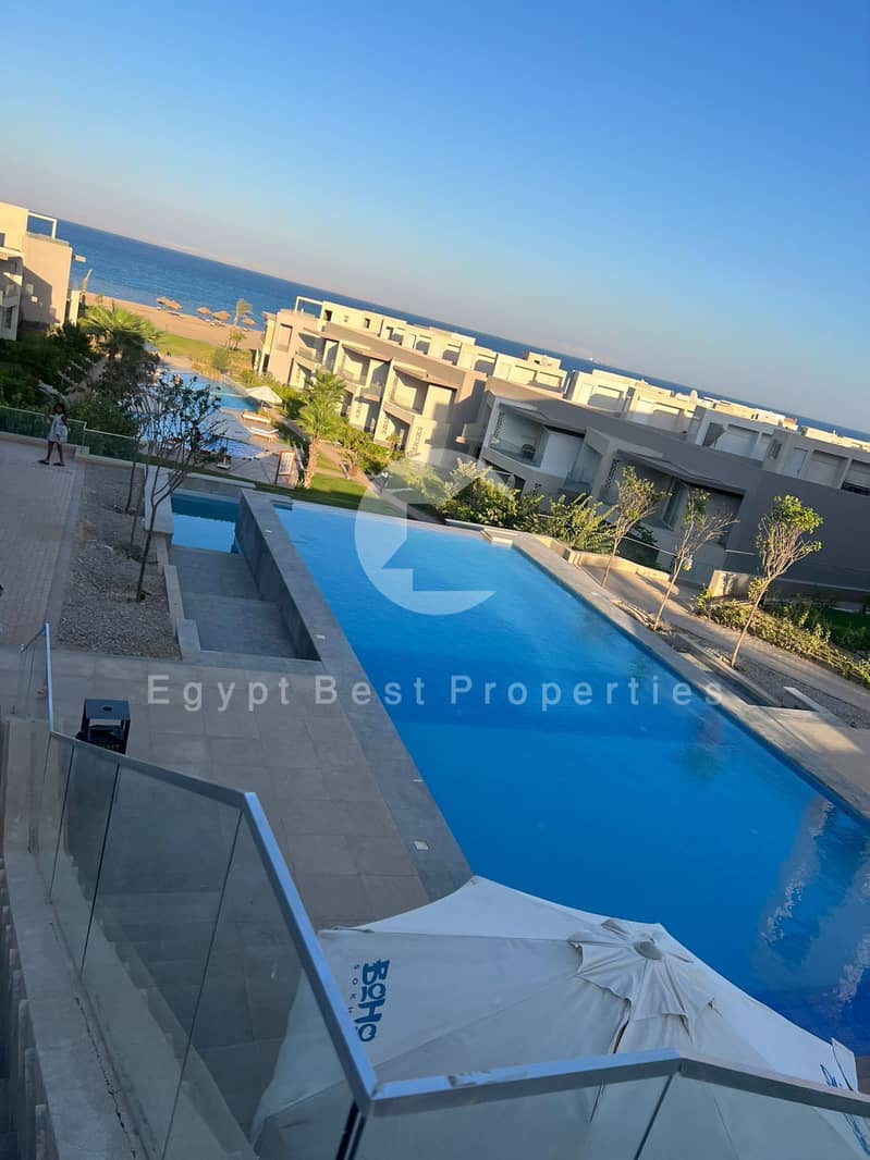 2 7cd06ef5-6e06-43b9-82ef-0dbf4d4c17ad. jpeg