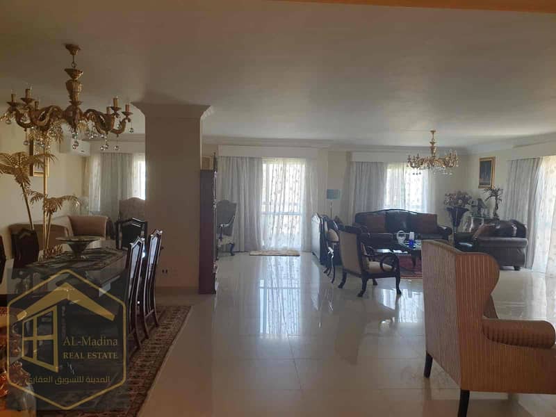 4 4cc2be21-3c5e-4c2a-825c-71c3e95f9d1e. jpg