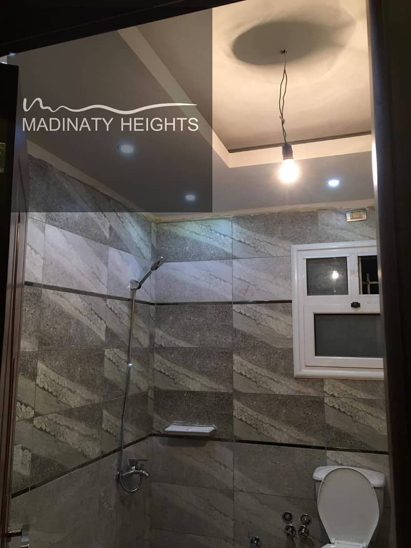 4 WhatsApp Image 2025-12-14 at 16.21. 26_1fb52412. jpg