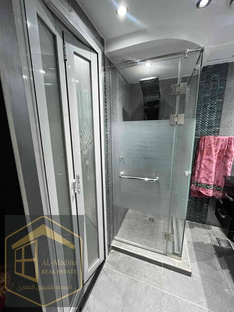 10 ad953fd5-79ae-454e-873c-2625adbab000. jpg