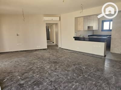 فلیٹ 3 غرف نوم للايجار في 6 أكتوبر، الجيزة - WhatsApp Image 2025-12-14 at 7.20. 41 PM. jpeg فلیٹ 3 غرف نوم للايجار في 6 أكتوبر، الجيزة - WhatsApp Image 2025-12-14 at 7.20. 41 PM. jpeg