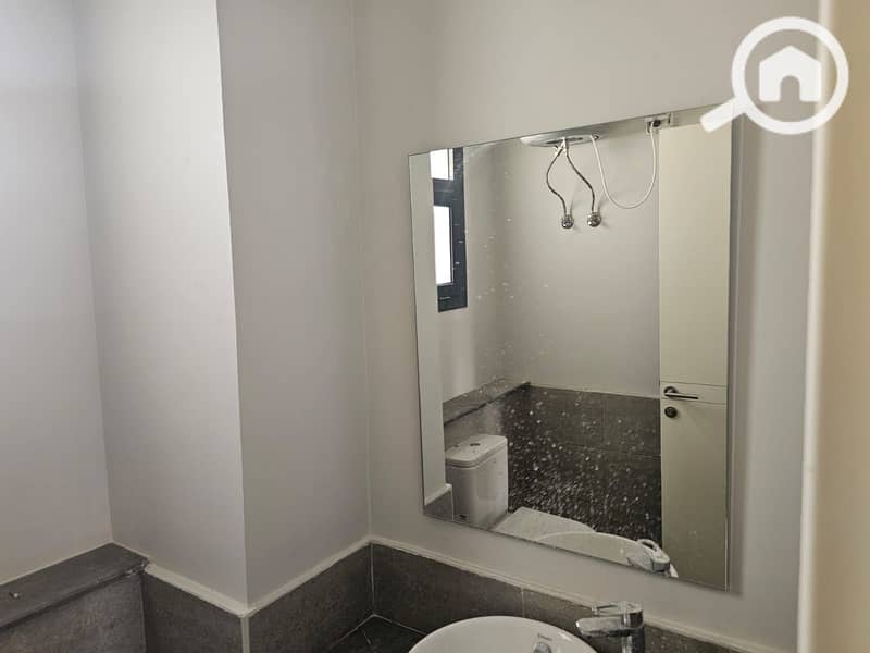 9 WhatsApp Image 2025-12-14 at 7.20. 37 PM (1). jpeg