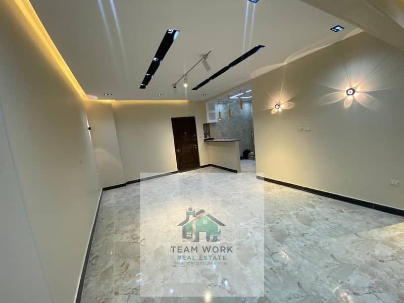 7 8bc4b094-41d7-41dd-ac78-a84242b3c1a6. jpg