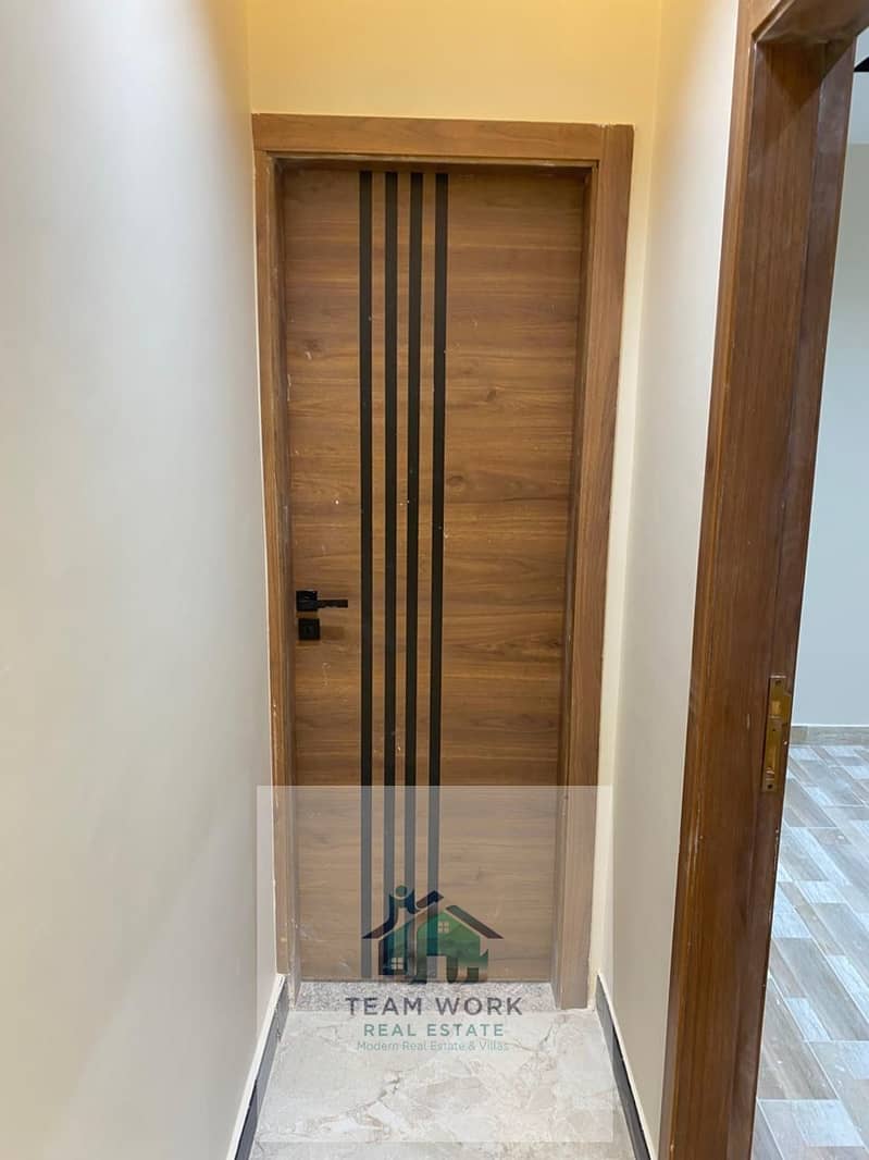 15 c102606d-003b-436f-958a-51cf036763a8. jpg