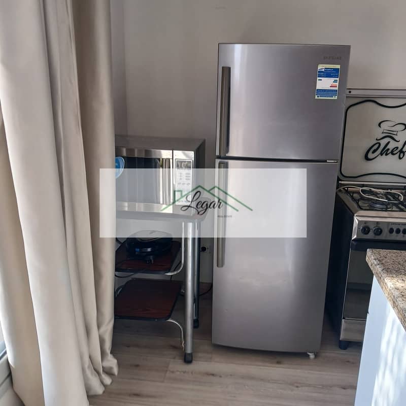 7 f35e7e0b-2a2b-45e6-a9fc-ccbca4e1163b. jpeg