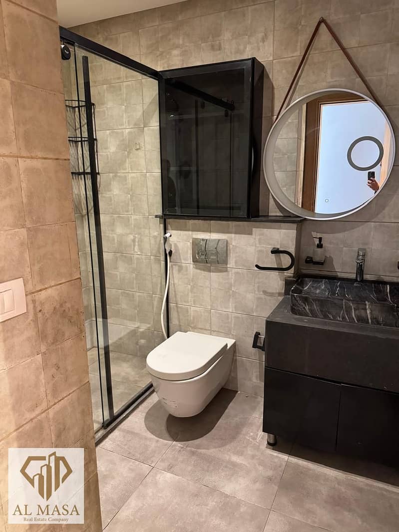 13 WhatsApp Image 2025-12-10 at 15.52. 20_1e7ae1b3. jpg