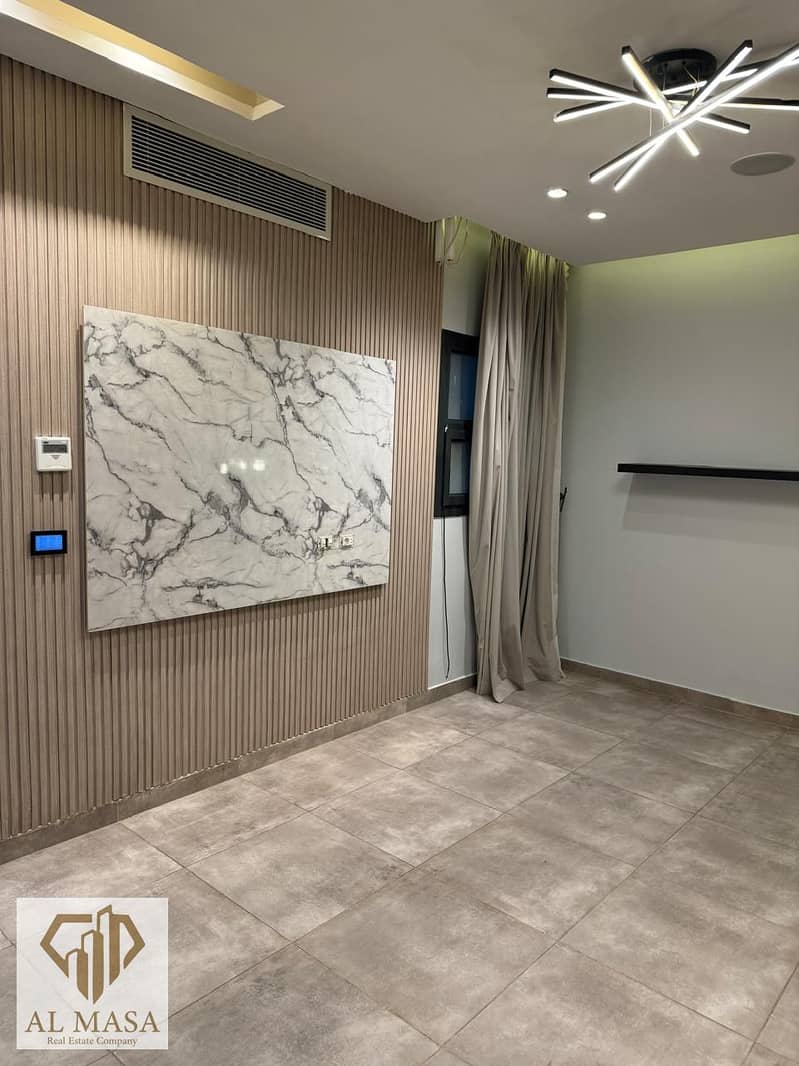 16 WhatsApp Image 2025-12-10 at 15.52. 19_17599ce9. jpg