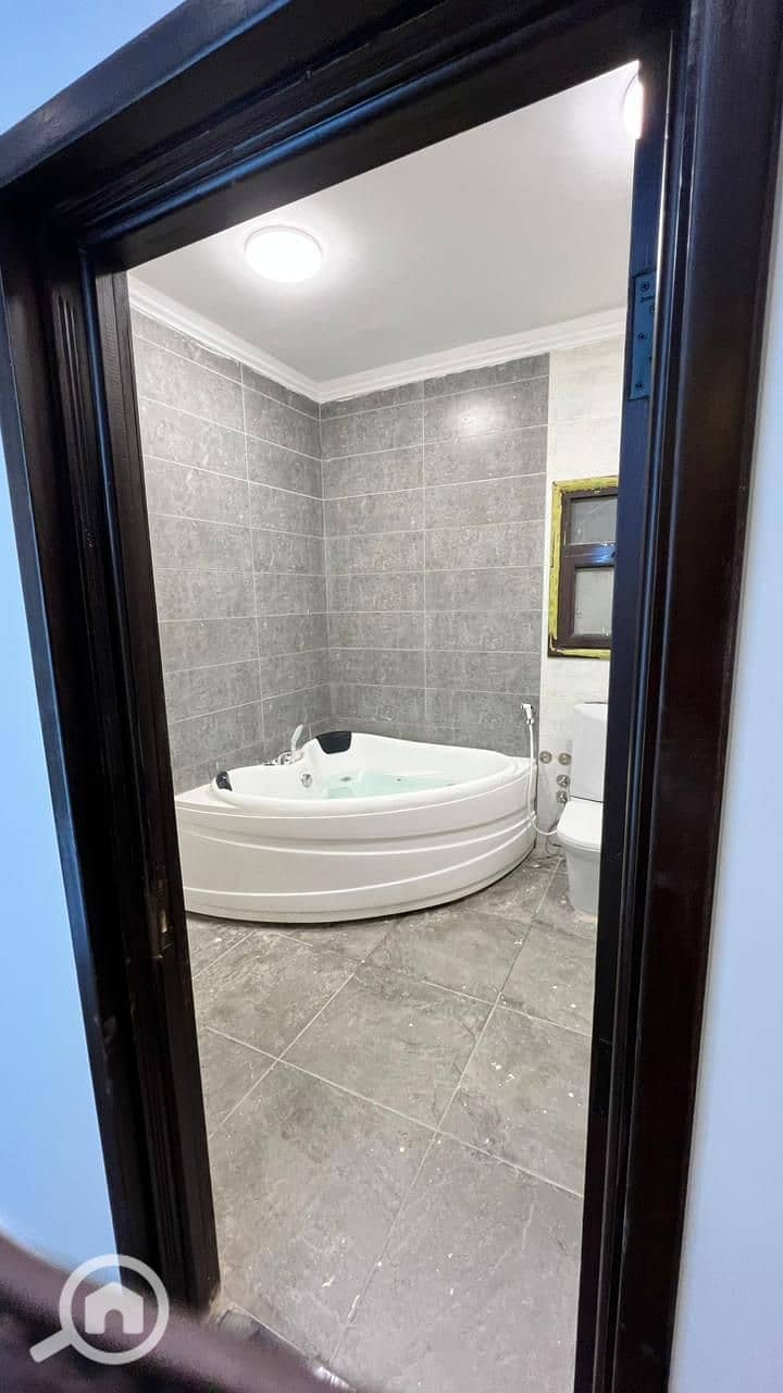 5 d6e585b4-5944-4b0d-9feb-5a4dd1a6a145. jpeg