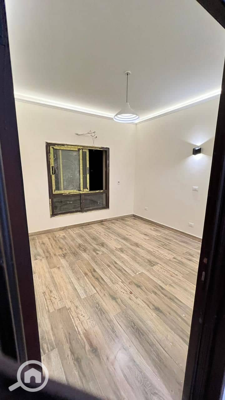 14 88cc2087-9098-4dc4-a1aa-c5f905613e1c. jpeg