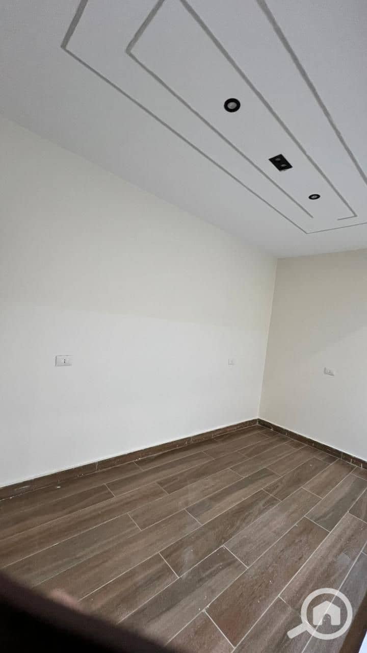 15 470df25c-6265-4bdd-b9af-f320a9703c36. jpeg