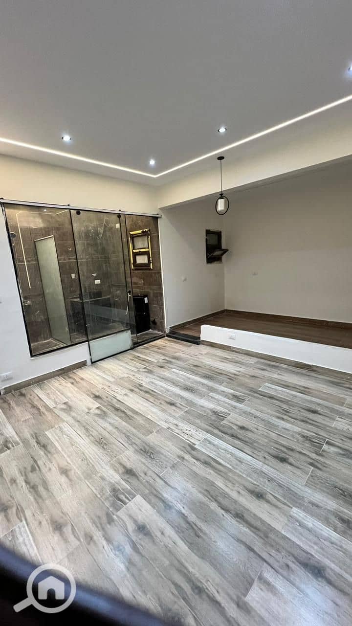 16 88eeaeee-92f0-4bb4-b7b9-ee50146e6065. jpeg