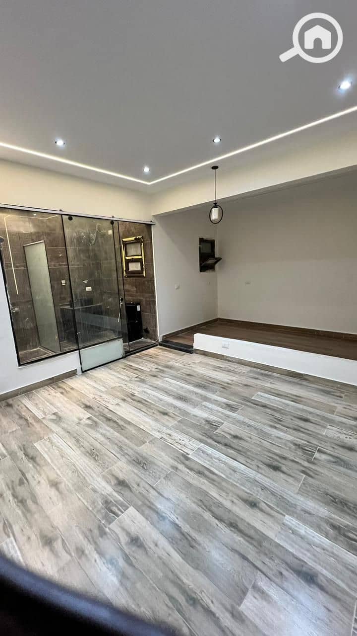 18 008cf3e3-c7bd-4beb-8b0b-029530006cc7. jpeg