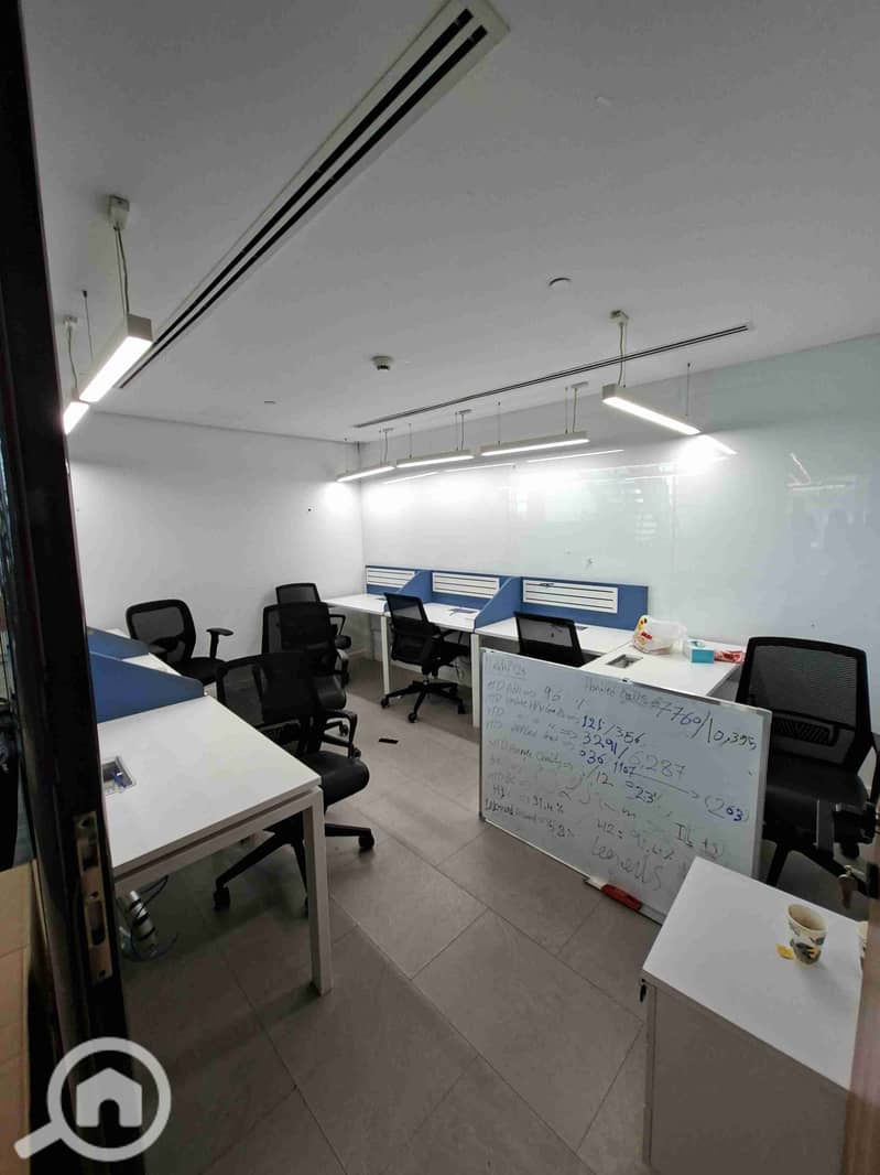 11 ٢٠٢٥١٠٢٧_١٣٢٠٠٠. jpg