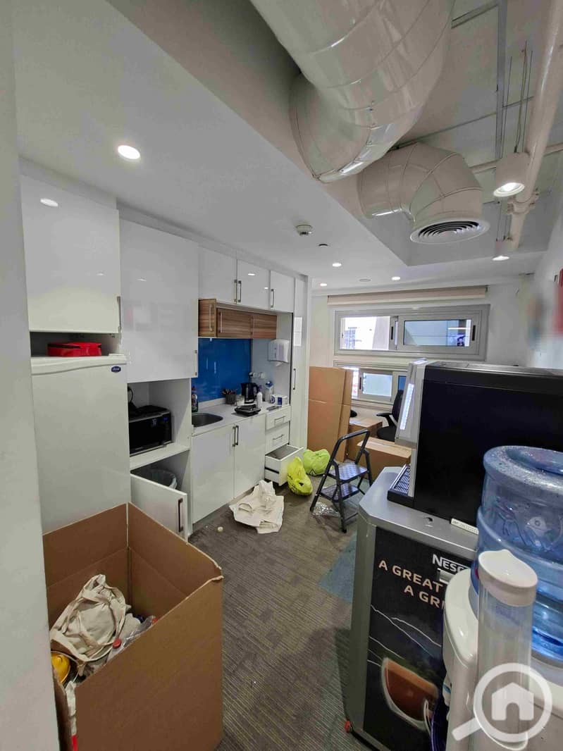 12 ٢٠٢٥١٠٢٧_١٣٢٠٢٣. jpg