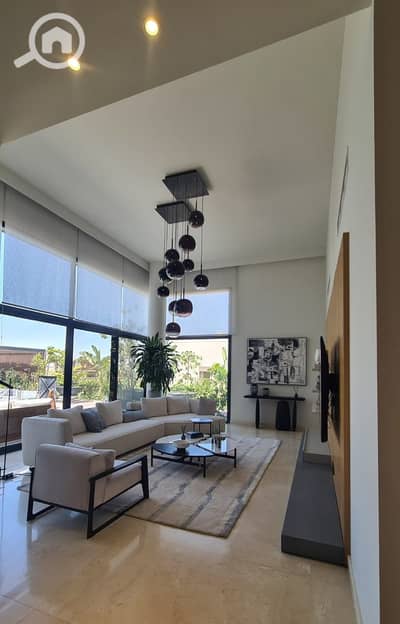 4 Bedroom Villa for Sale in Mostakbal City, Cairo - 480742563_122125312106420239_7053404598910787113_n. jpg