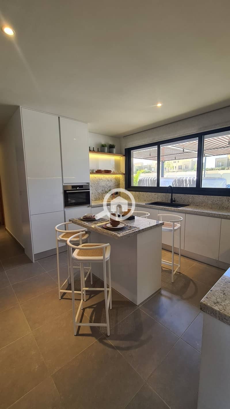 4 480709535_2363899997276341_5022949083083751865_n. jpg