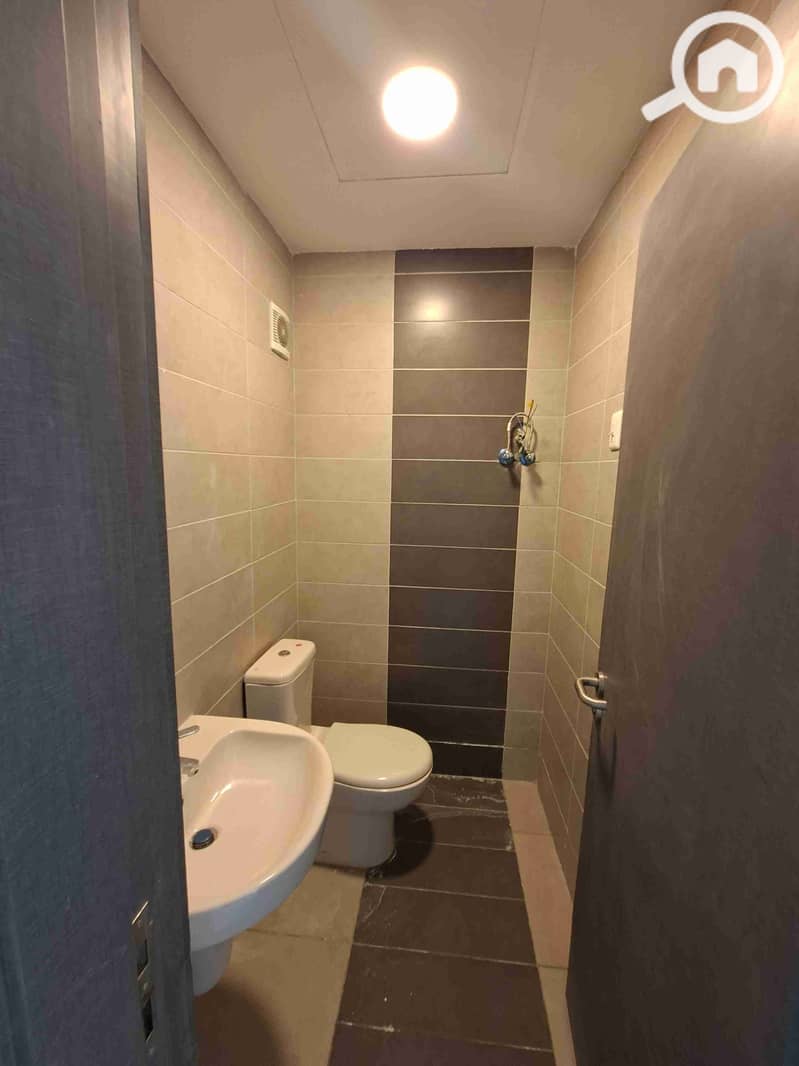 5 ٢٠٢٥٠٩٠١_١٤١٩٤٧. jpg