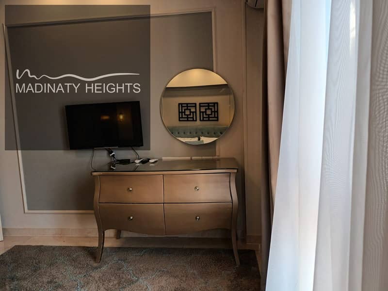 4 WhatsApp Image 2025-12-14 at 16.40. 30_1714818f. jpg