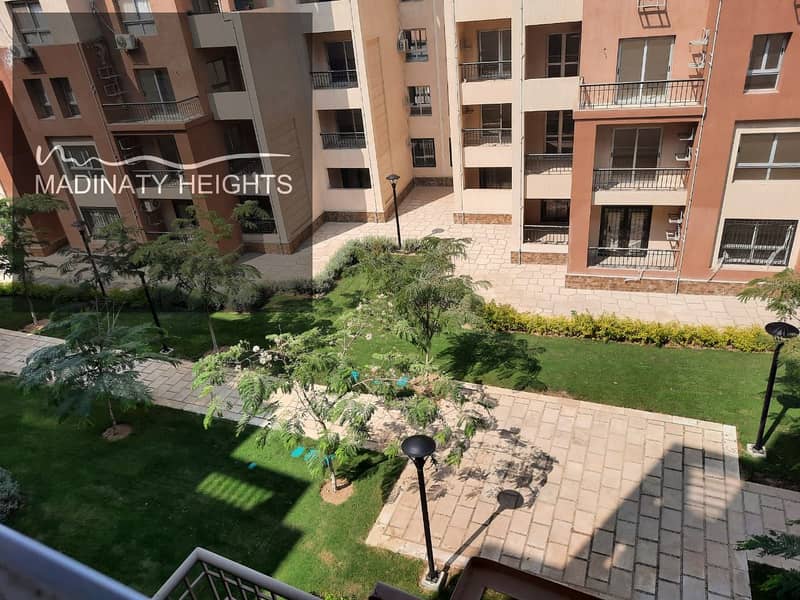 5 WhatsApp Image 2025-12-14 at 16.40. 30_dda9b90b. jpg