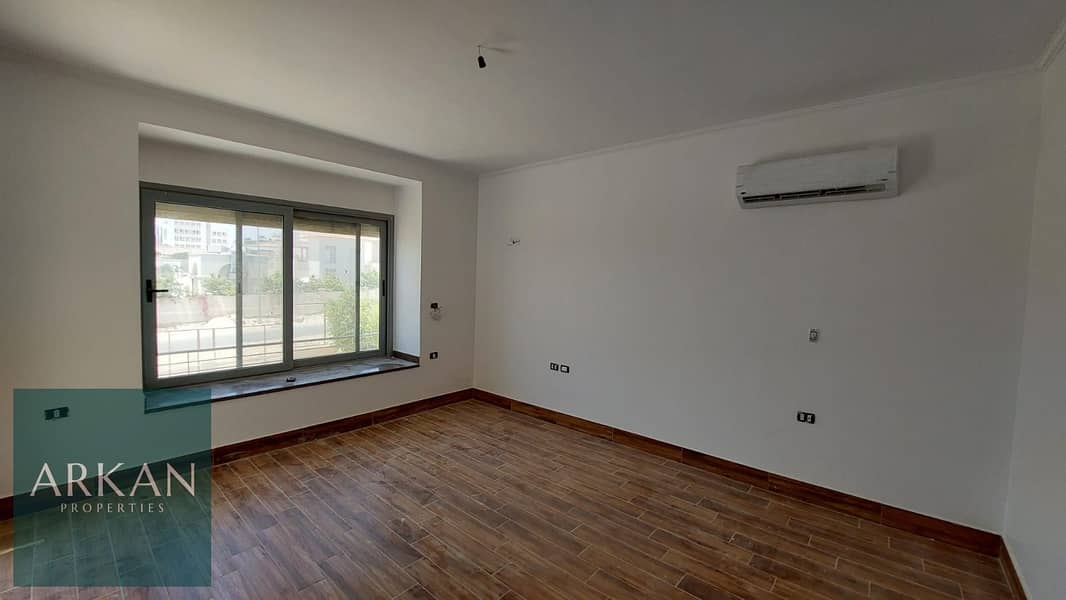 12 WhatsApp Image 2025-12-14 at 9.58. 44 PM (3). jpeg