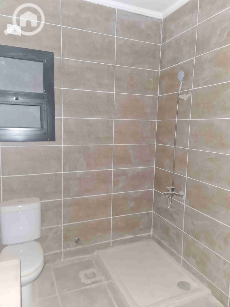 14 20251010_181549. jpg