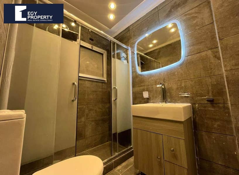 7 WhatsApp Image 2025-12-14 at 22.24. 24_33cbc52c. jpg